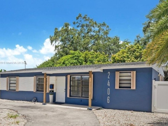 2406 N 28th Ave, Hollywood FL 33020 — #A11839009