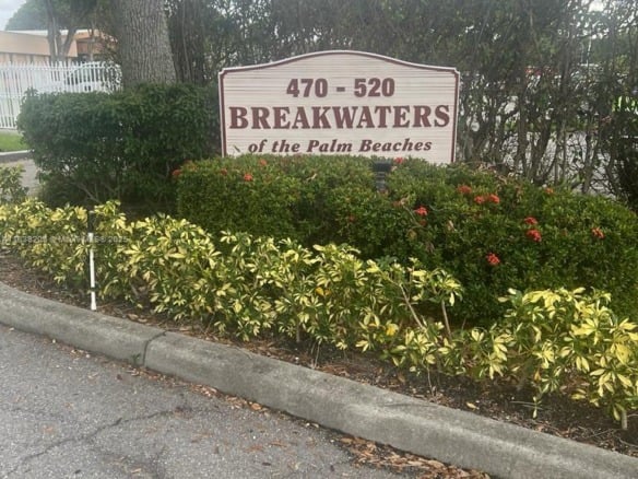 500 Executive Center Dr # 2G, West Palm Beach FL 33401 — #A11839205