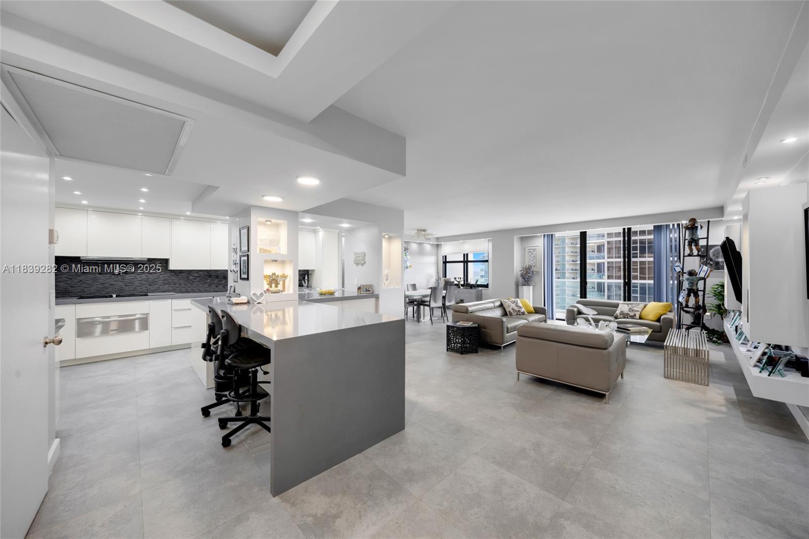 83dcefb7-6682 9801 Collins Ave # 16U, Bal Harbour FL 33154 — #A11839282