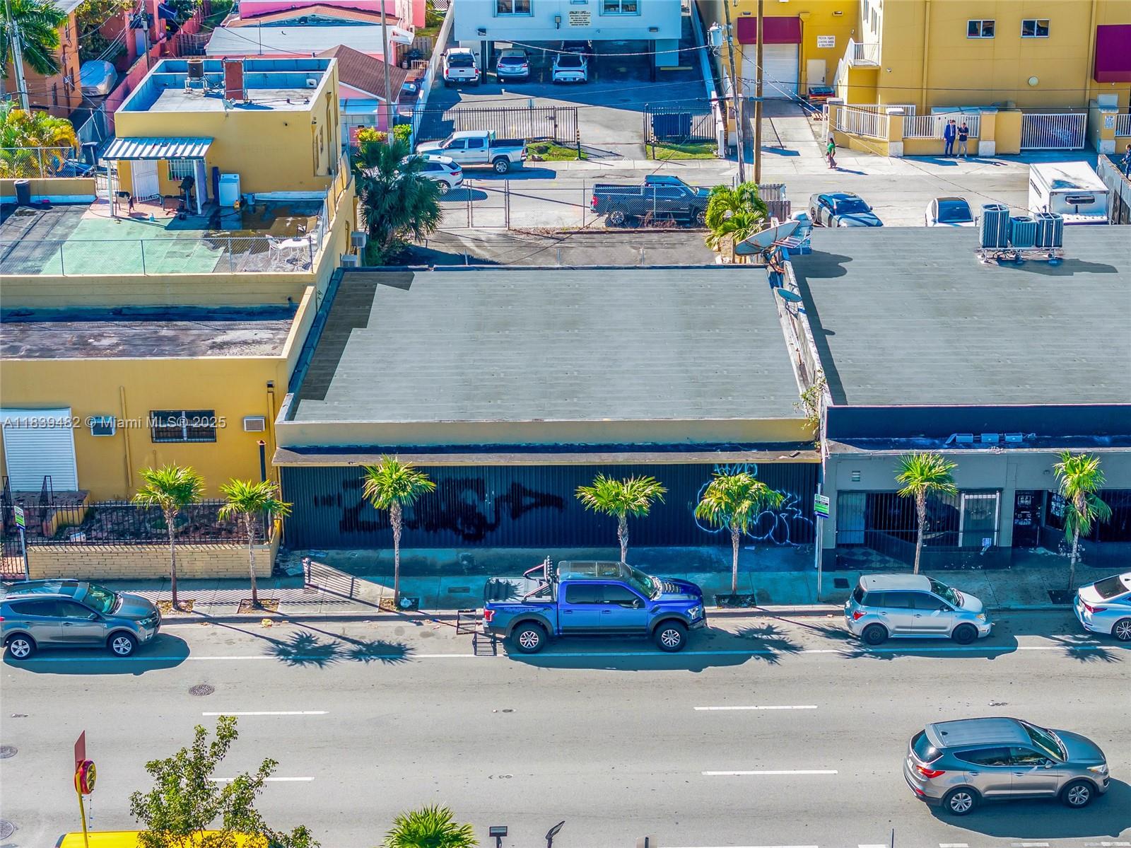 default 1554 W Flagler St, Miami FL 33135 — #A11839482
