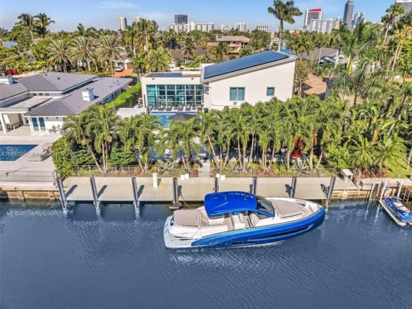 307 Holiday Dr, Hallandale Beach FL 33009 — #A11840957