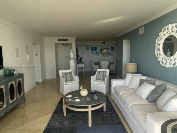 1121 Crandon Blvd # E1205, Key Biscayne FL 33149 — #A11841355