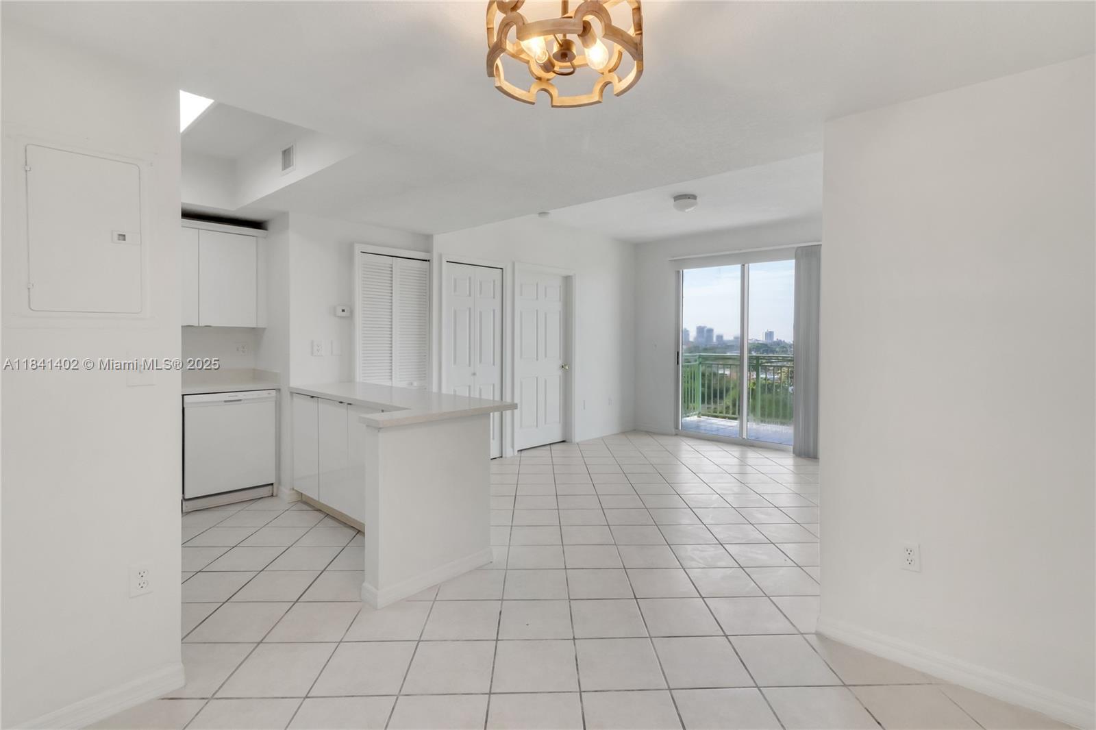 83dcefb7-6755 3500 Coral Way # 1207, Miami FL 33145 — #A11841402