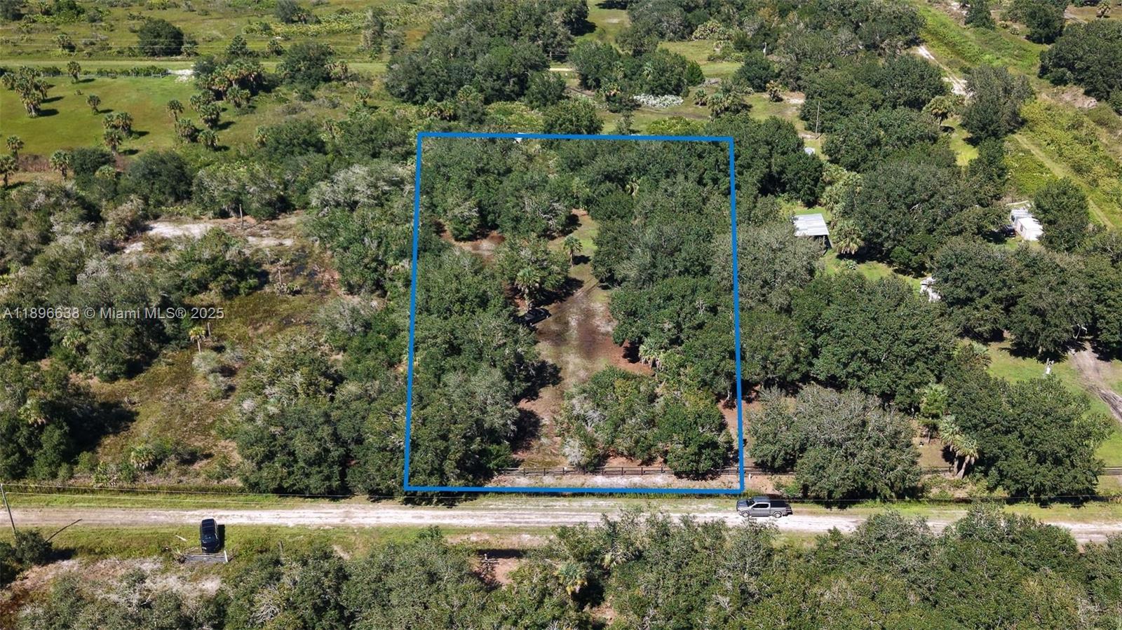 83dcefb7-676 20125 NW 300TH ST, Okeechobee FL 34972 — #A11896638