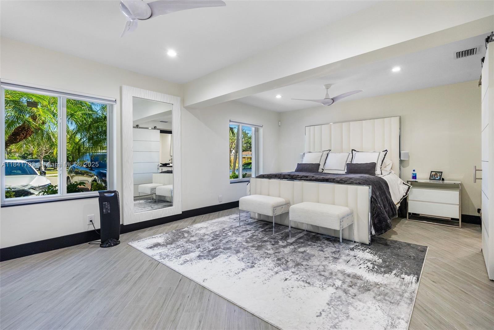 517 S Riverside Dr, Pompano Beach FL 33062 — #A11841793