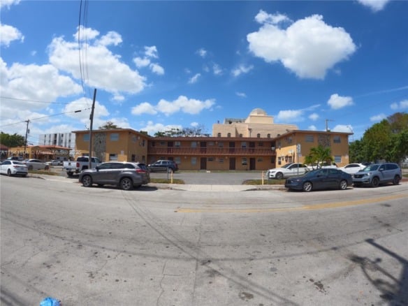1701 SW 3rd St, Miami FL 33135 — #A11841804