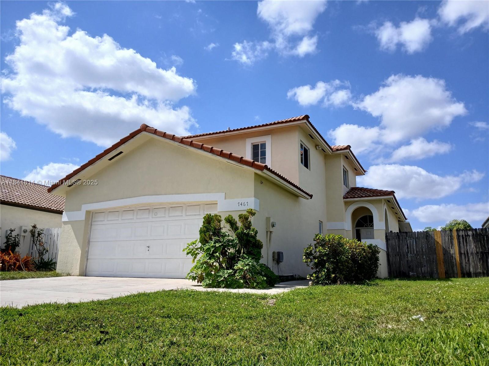 7467 NW 169th Ln, Hialeah FL 33015 — #A11841814