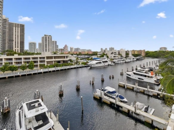19925 NE 39th PL Boat Slip #16, Aventura FL 33180 — #A11841858