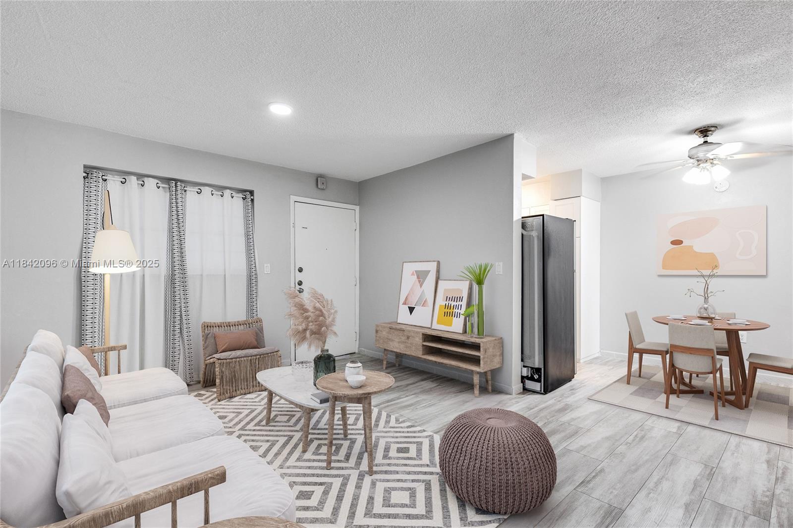 83dcefb7-6783 2465 SW 18th Avenue # 3208, Miami FL 33145 — #A11842096