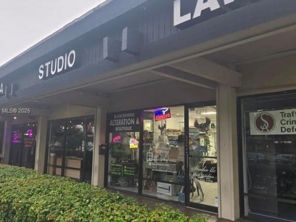 8275 W Broward Blvd, Plantation FL 33324 — #A11842177