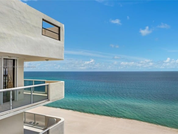 5757 Collins Ave # 4, Miami Beach FL 33140 — #A11842187