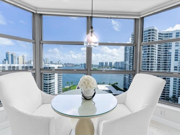 3500 Mystic Pointe Dr # 2101, Aventura FL 33180 — #A11842356