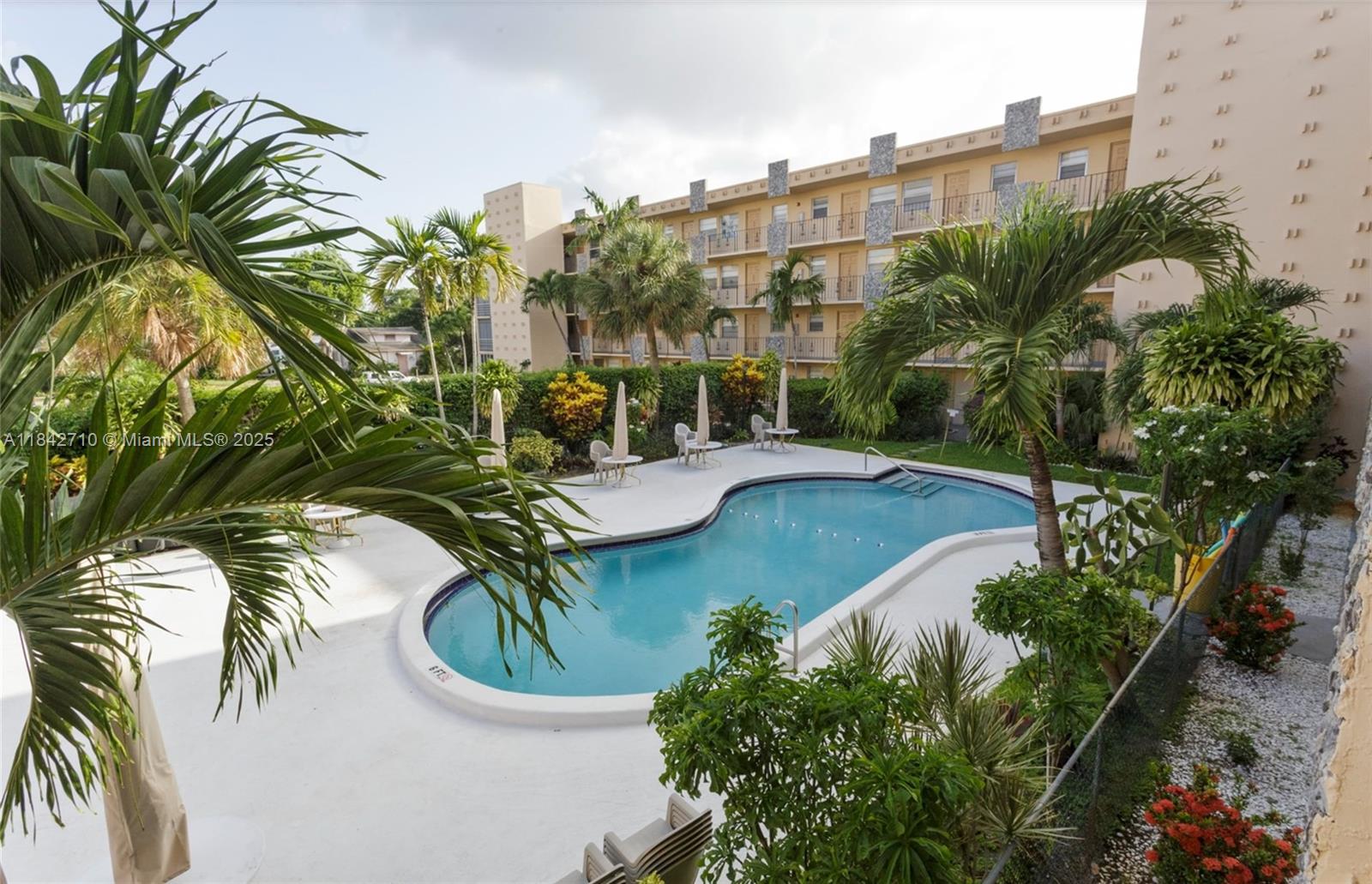C 2145 Pierce St # 218, Hollywood FL 33020 — #A11842710