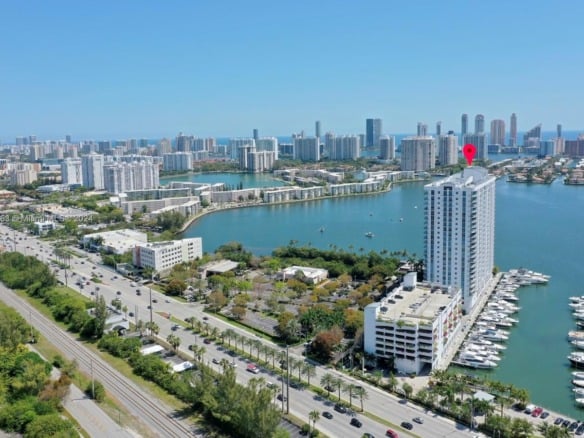 17301 Biscayne Blvd # 1404, North Miami FL 33160 — #A11691463