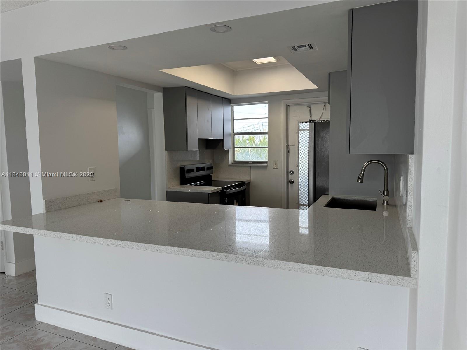 83dcefb7-6821 1333 E Hallandale Beach Blvd # 444, Hallandale Beach FL 33009 — #A11843011
