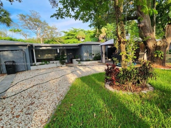 1872 SW 29th Ave # A, Fort Lauderdale FL 33312 — #A11843233