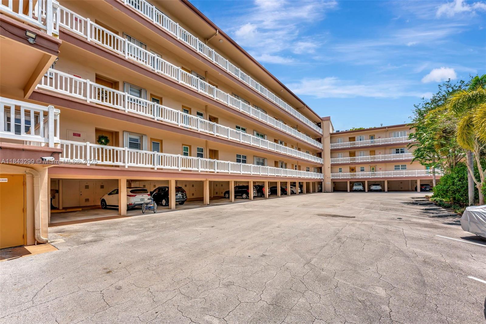 83dcefb7-6832 6751 Cypress Rd # 306, Plantation FL 33317 — #A11843299