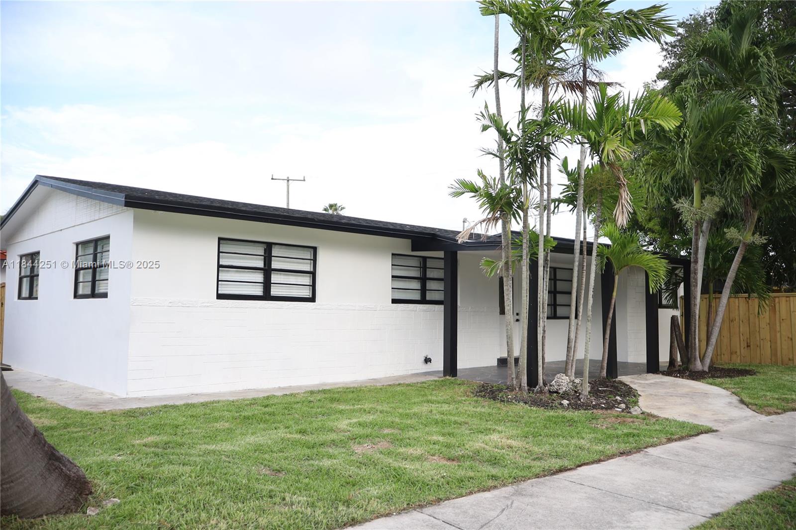 3955 SW 69th Ave, Miami FL 33155 — #A11844251