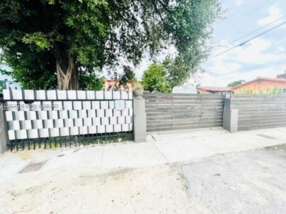 2215 NW 33rd St, Miami FL 33142 — #A11844646