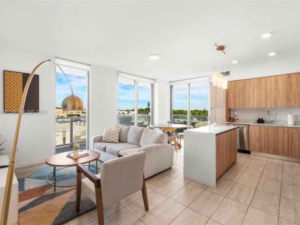 3900 Biscayne Blvd # 400, Miami FL 33137 — #A11845342