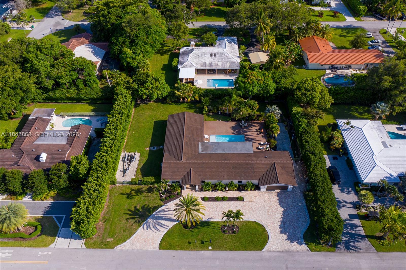 83dcefb7-6925 6960 SW 148th Ter, Palmetto Bay FL 33158 — #A11845868
