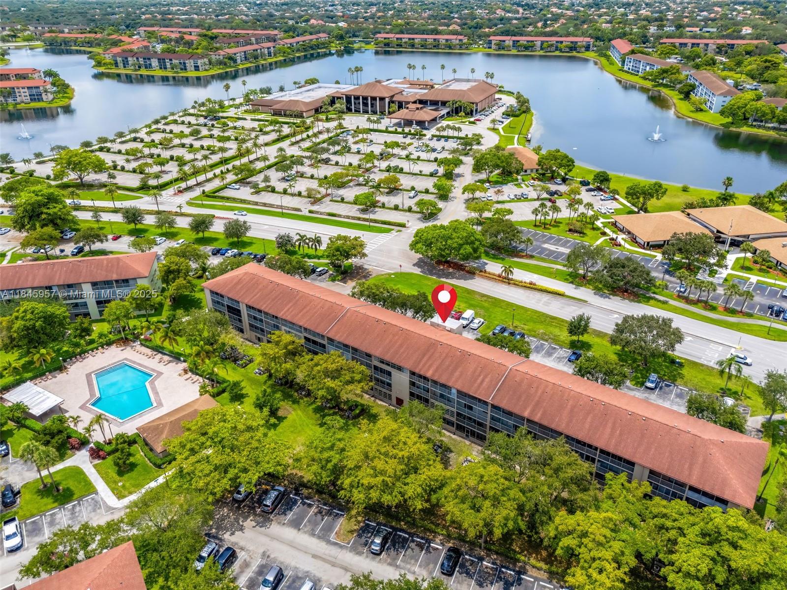 83dcefb7-6931 13455 SW 9th Ct # 315J, Pembroke Pines FL 33027 — #A11845957