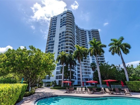 3400 NE 192nd St # 1205, Aventura FL 33180 — #A11846148