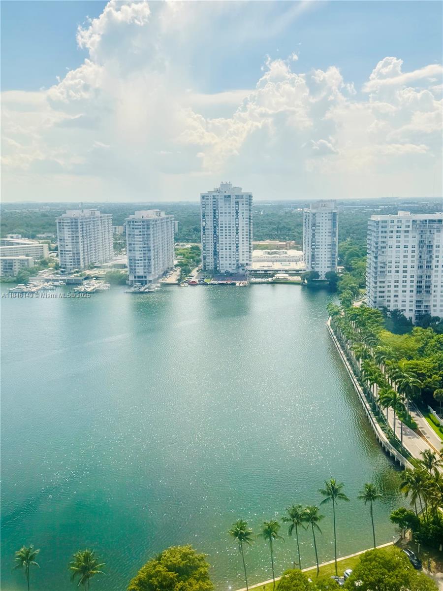 83dcefb7-6939 18181 NE 31st Ct, Aventura FL 33160 — #A11846149