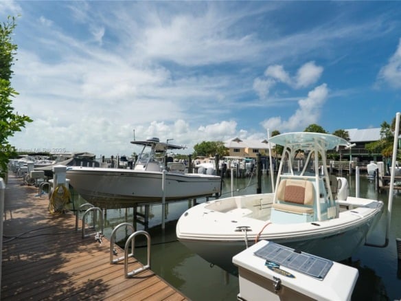 9812 Windward Ave, Key Largo FL 33037 — #A11846640