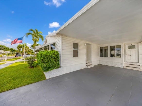 5298 NW 4th Ter, Deerfield Beach FL 33064 — #A11846789