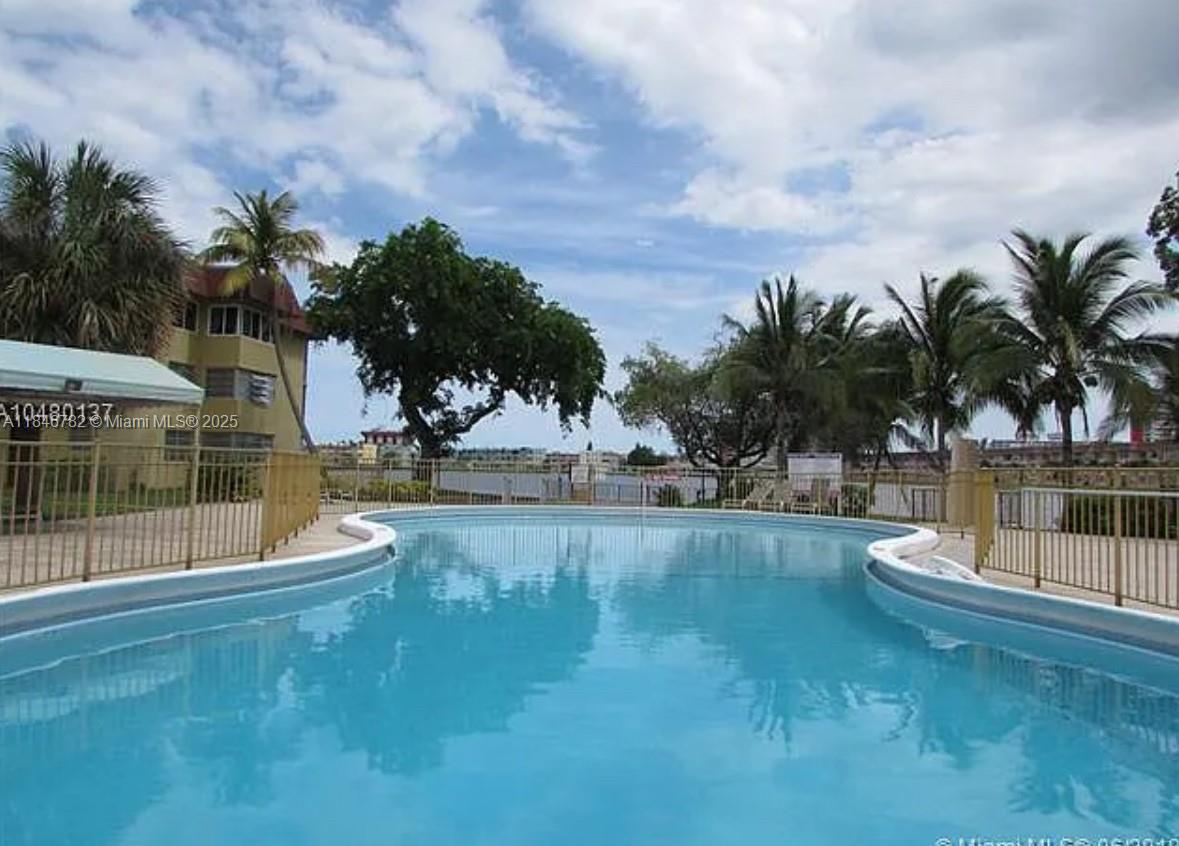 83dcefb7-6963 1530 NE 191st St # 145, Miami FL 33179 — #A11846782