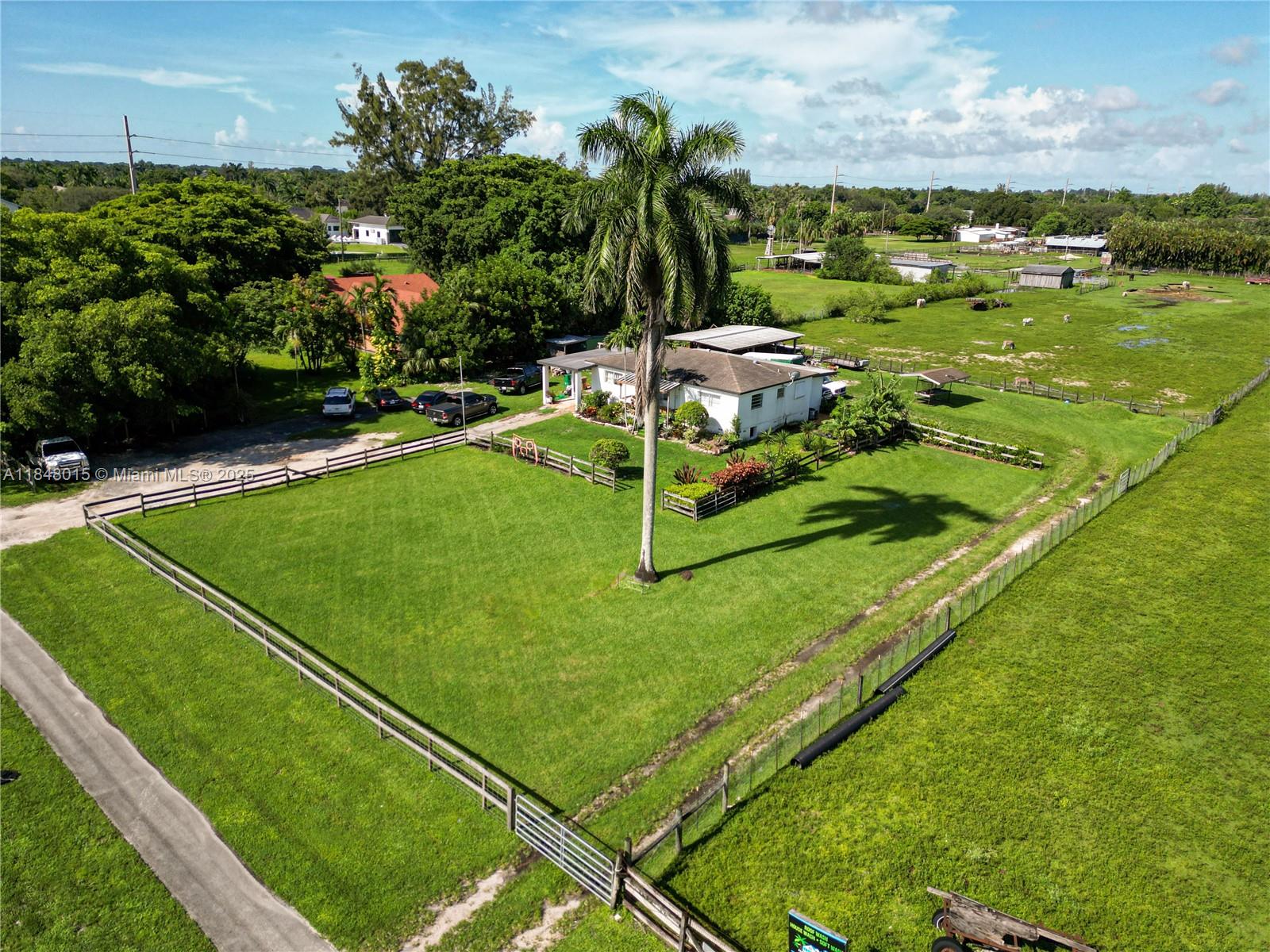 default 1921 SW 112th Ave, Davie FL 33325 — #A11848015