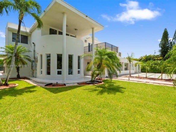 5045 SW 67th Ave, South Miami FL 33155 — #A11848231