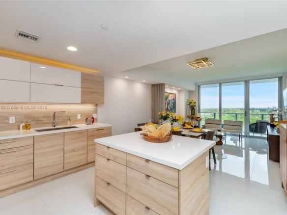 16385 Biscayne Blvd, North Miami Beach FL 33160 — #A11848456