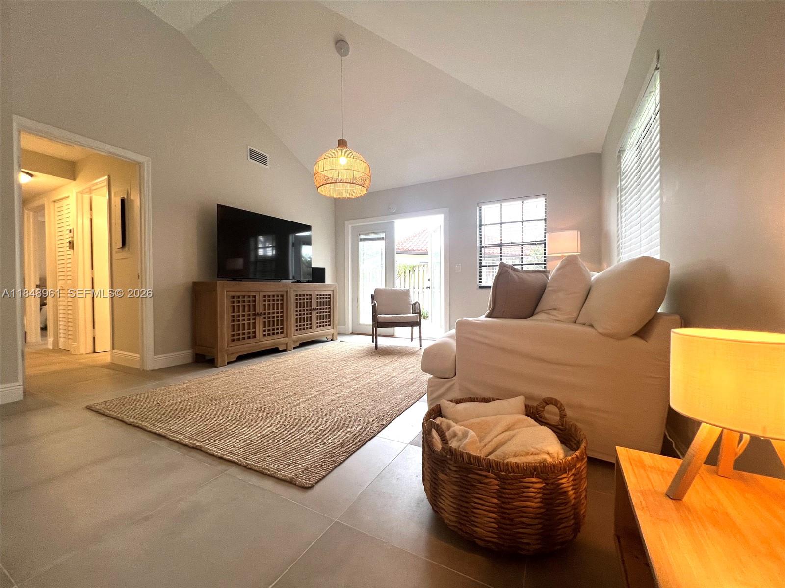 83dcefb7-7052 13473 Fountain View Blvd # 1, Wellington FL 33414 — #A11848961