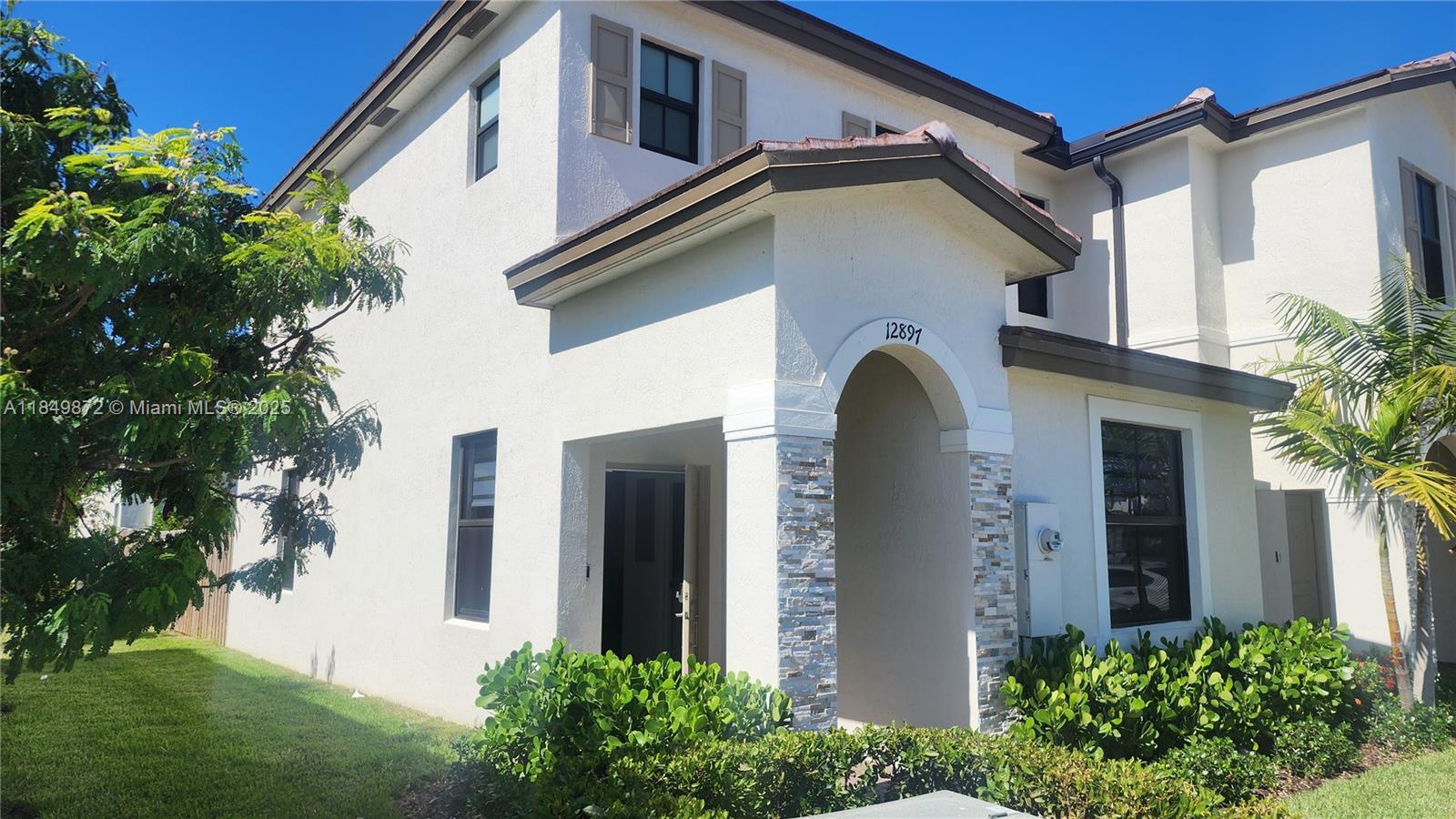 83dcefb7-7083 12897 SW 234th St, Homestead FL 33032 — #A11849872