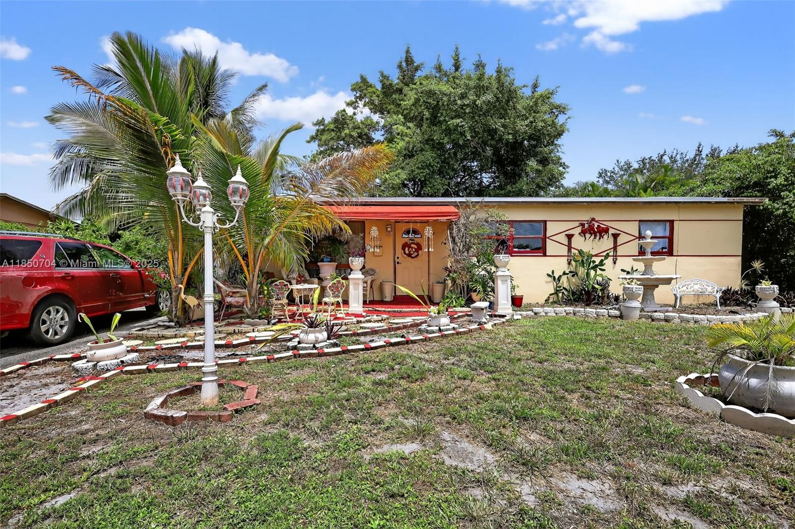 83dcefb7-7107 Listing #A11850704