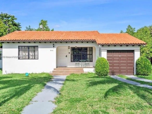 860 NW 17th Ct, Miami FL 33125 — #A11851332