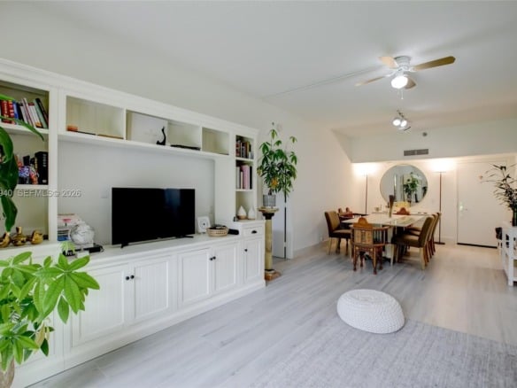 3300 NE 191st St # 114, Aventura FL 33180 — #A11851940