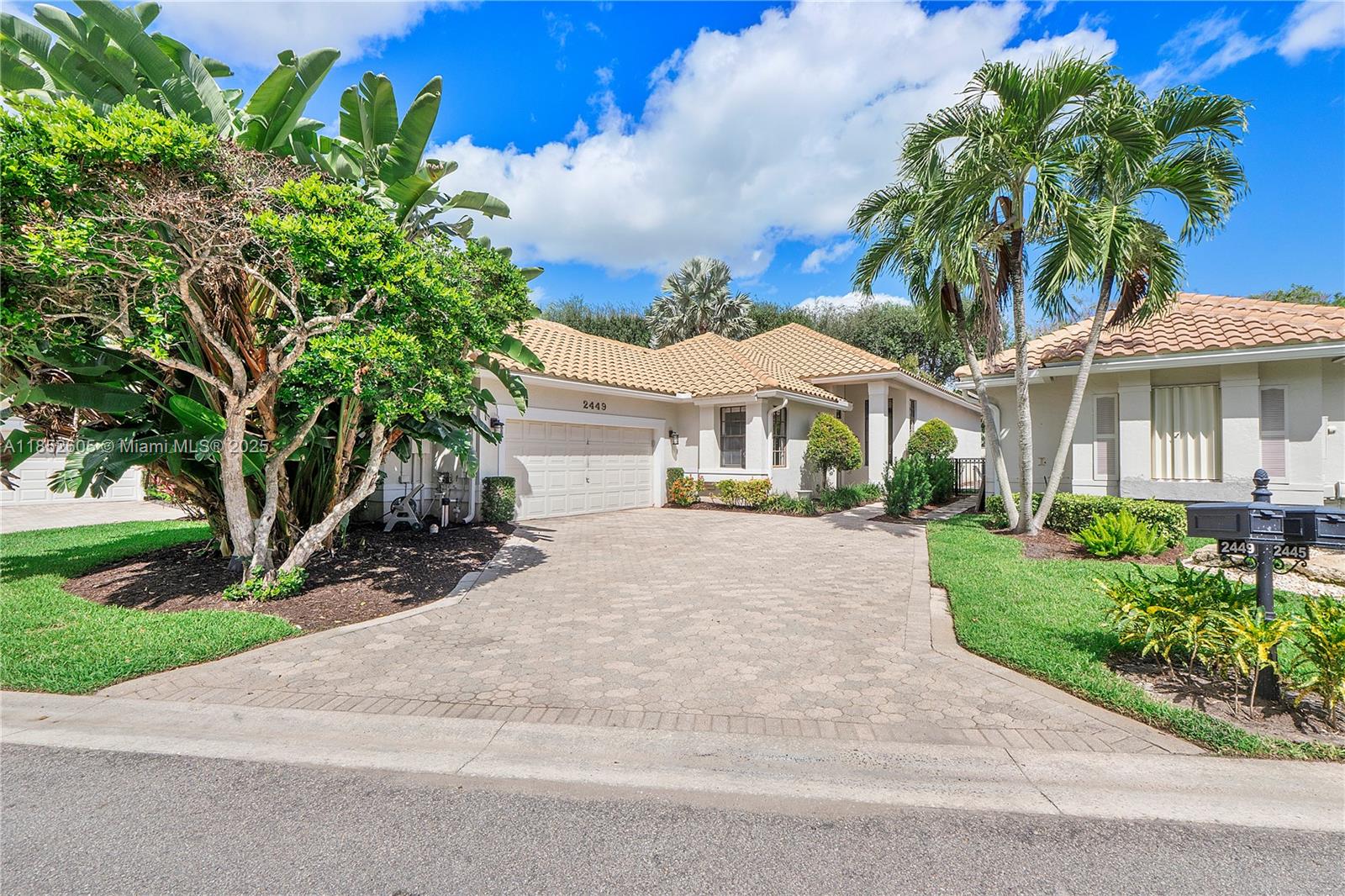 83dcefb7-7185 2449 NW 64th St, Boca Raton FL 33496 — #A11852605