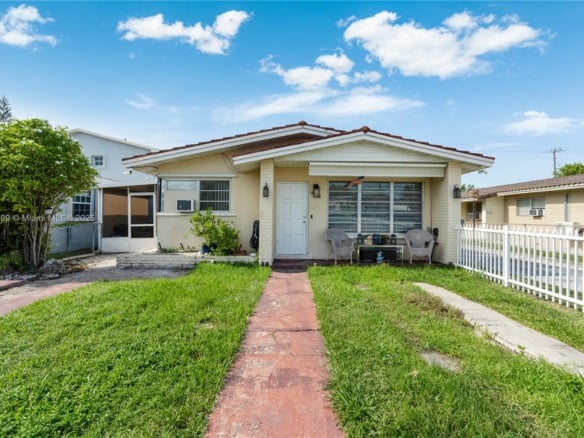 9311 SW 37th St, Miami FL 33165 — #A11852709