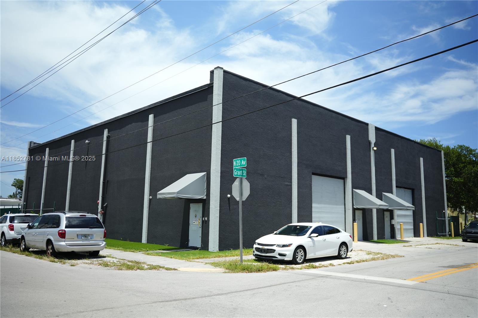 83dcefb7-7191 1951 Grant St, Hollywood FL 33020 — #A11852781
