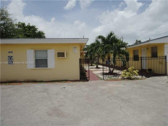 1915 Fletcher St # W2, Hollywood FL 33020 — #A11899171