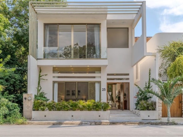 25 Calle Tulipan # 25, TX 77760 — #A11894953