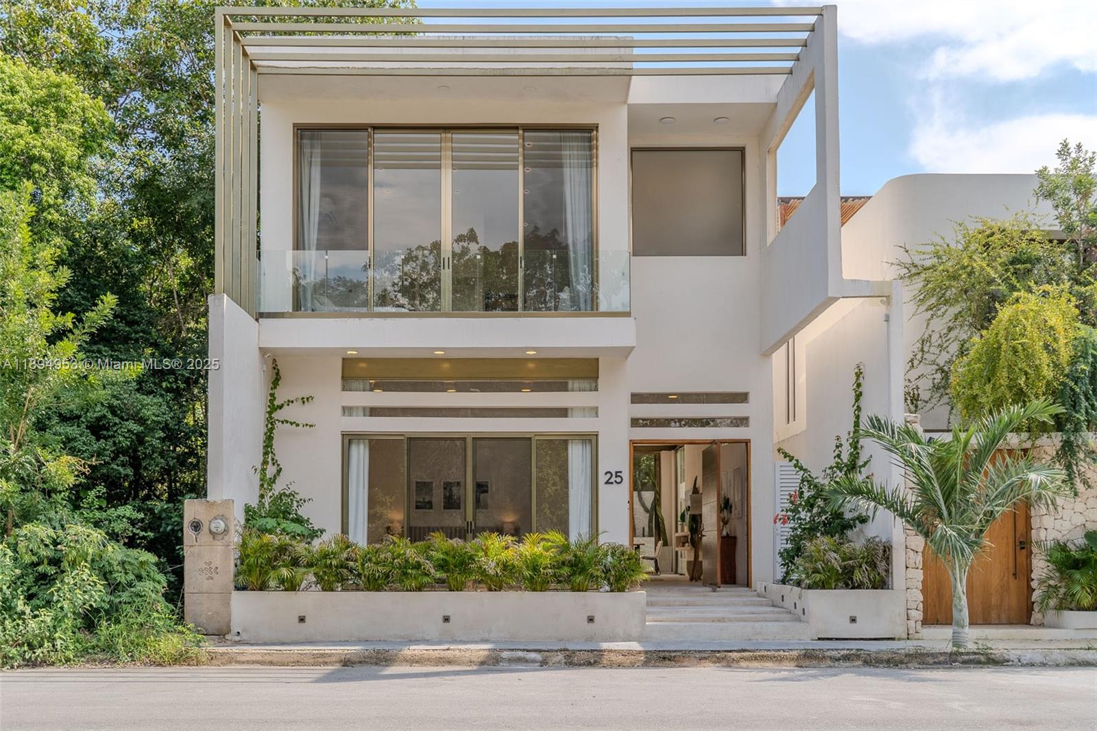 25 Calle Tulipan # 25, TX 77760 — #A11894953
