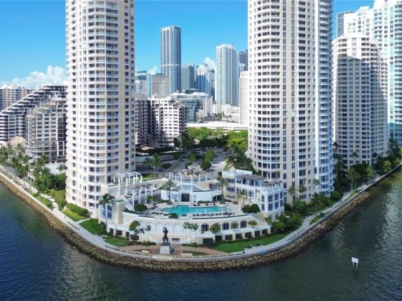 848 Brickell Key Dr # 306, Miami FL 33131 — #A11854333