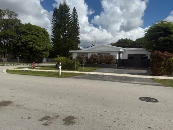3025 NW 11TH ST, Fort Lauderdale FL 33311 — #A11854629