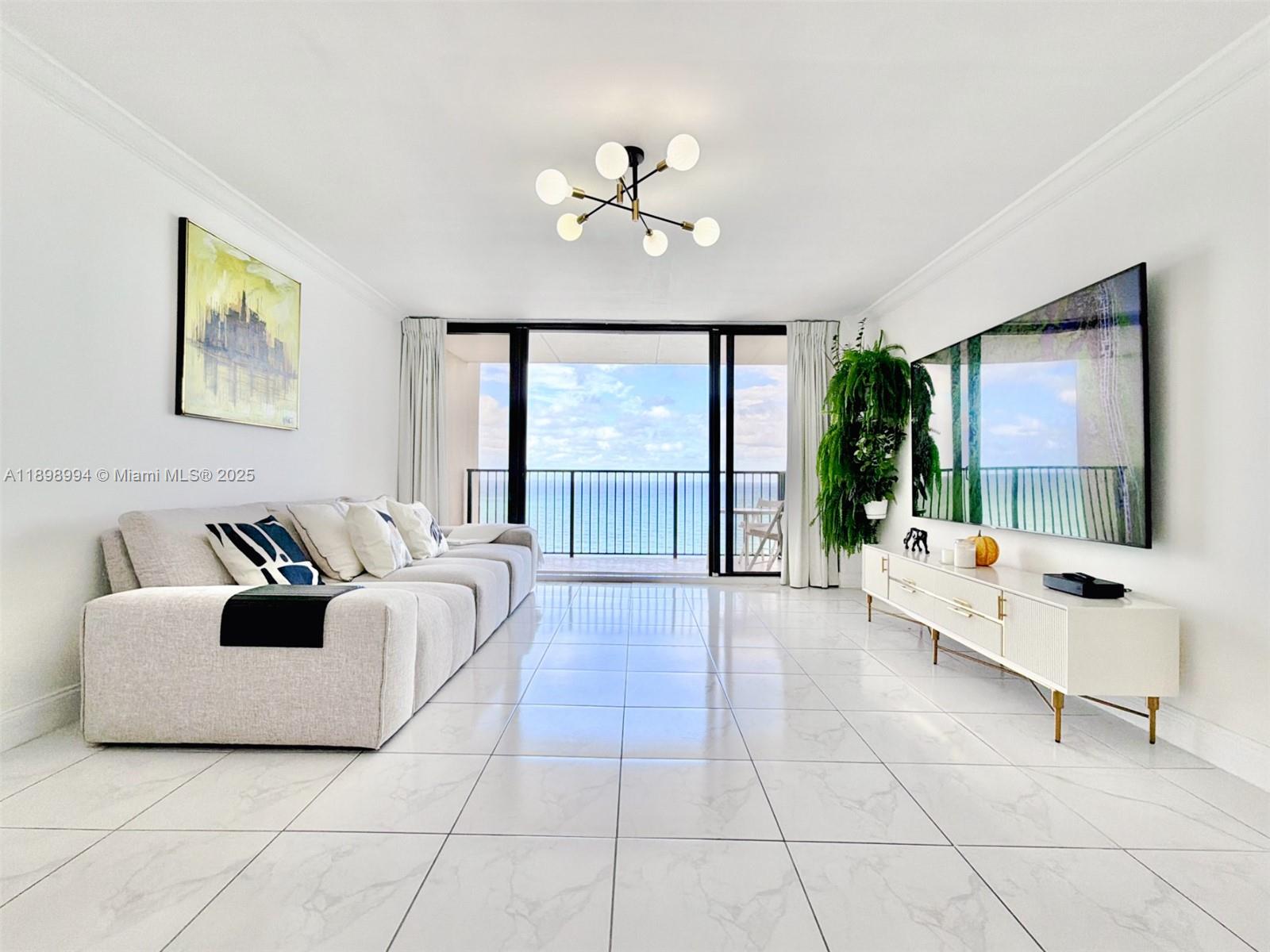 2101 S Ocean Dr # 1402, Hollywood FL 33019 — #A11898994