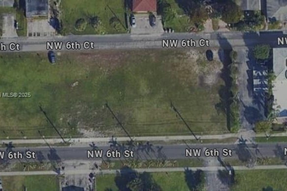 6 Nw Ct, Pompano Beach FL 33060 — #A11854826