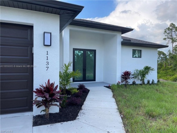 1137 Damen ST E, Lehigh Acres FL 33974 — #A11855005